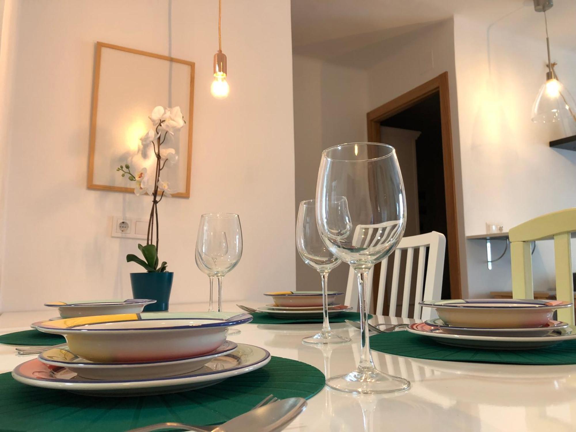 Diseno Y Relax Apartamento De Dos Habitaciones Cerca De La Playa Málaga Esterno foto