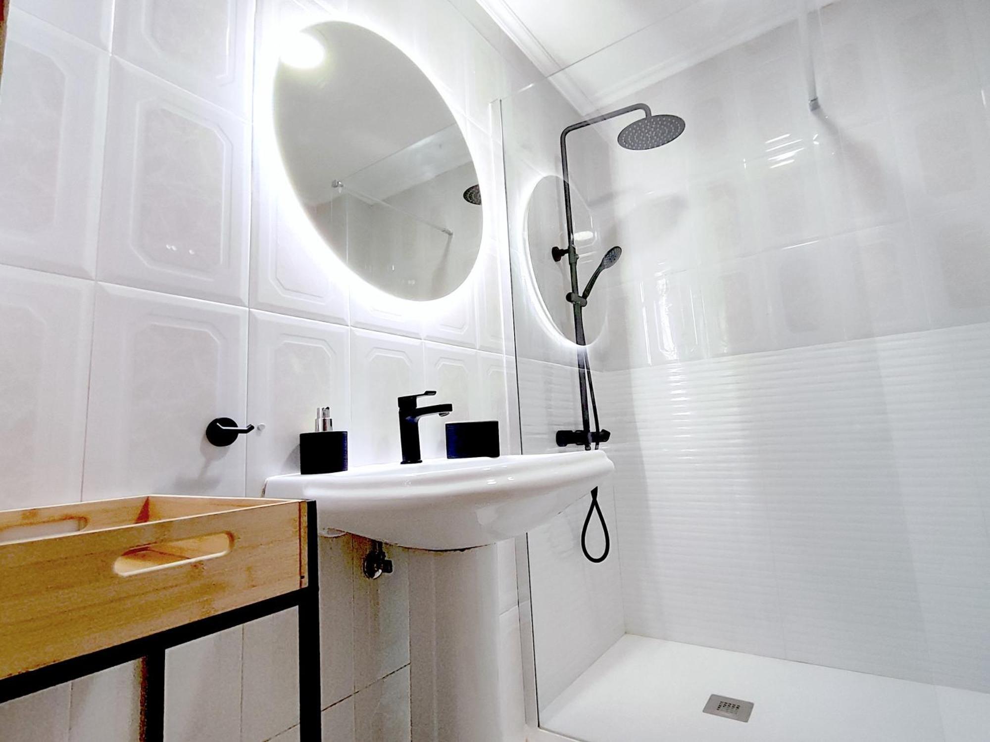 Diseno Y Relax Apartamento De Dos Habitaciones Cerca De La Playa Málaga Esterno foto